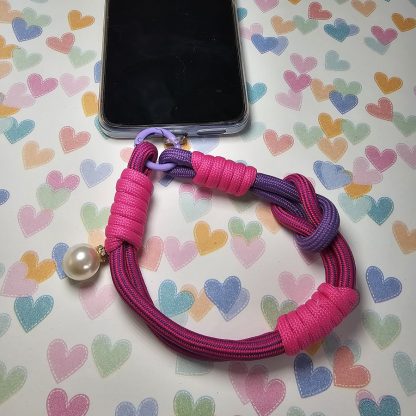 Krótka smycz z perłą do telefonu Candy Crush - obrazek 2