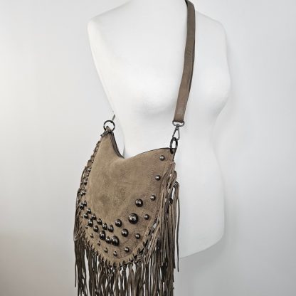Torebka boho z frędzlami cappuccino - obrazek 9