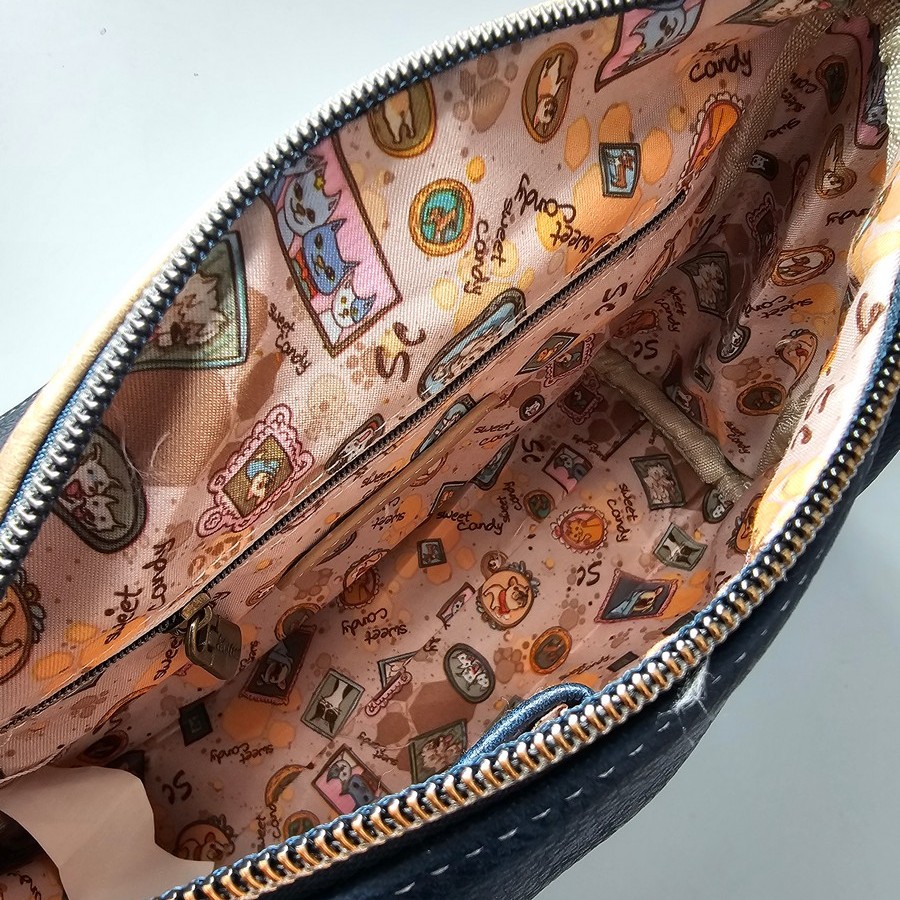 Listonoszka z klapką Sweet Dreams kobaltowa - obrazek 7