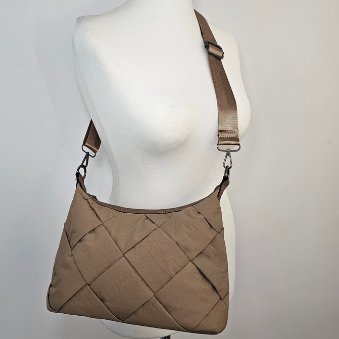 Torebka listonoszka Soft Weave - obrazek 6