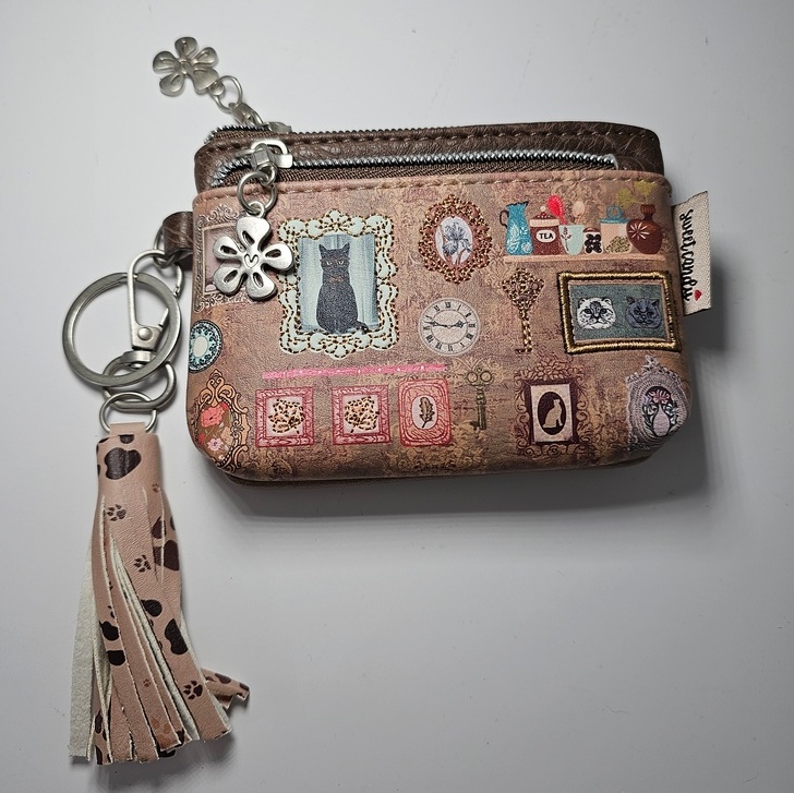 Portfel S z brelokiem Cats khaki - obrazek 7